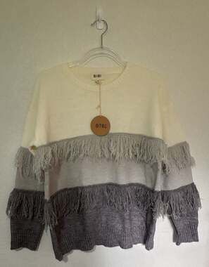 BiB! Women's Colorblock Fringe Trim Pullover Sweater